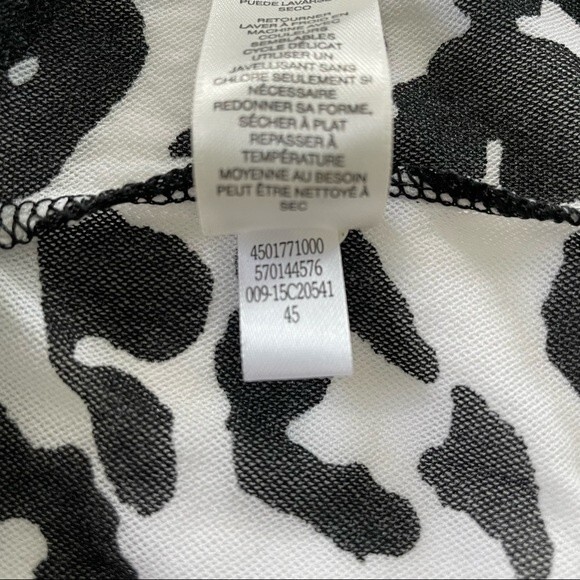 NWT Chico’s Blouse Cheetah Chaser Lace Overlay Top Scoop Neck Size Medium ( 1 ) - Picture 8 of 9